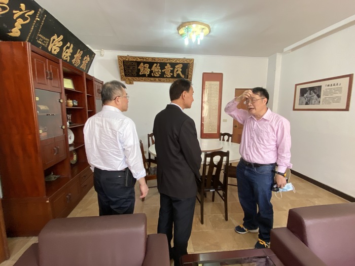 2021/2/22 亞東技術學院黃茂全校長來訪圖片