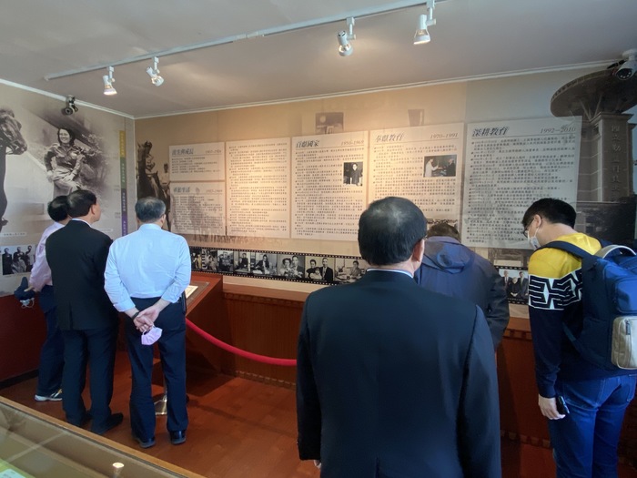 2021/2/22 亞東技術學院黃茂全校長來訪圖片